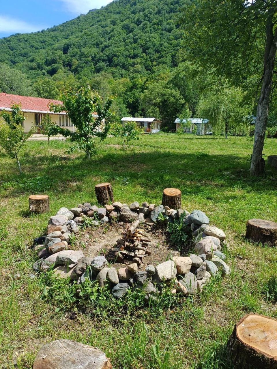 Basuta Guesthouse Kapan Eksteriør bilde