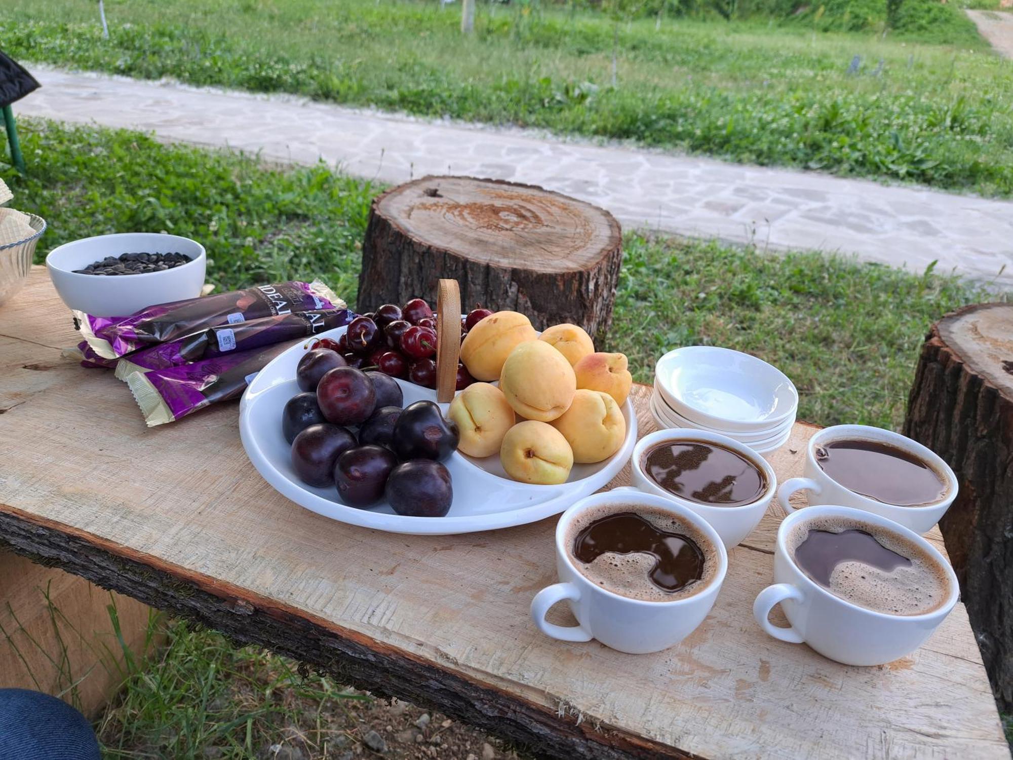 Basuta Guesthouse Kapan Eksteriør bilde